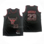 Camiseta Chicago Bulls Michael Jordan NO 23 2024-25 Negro